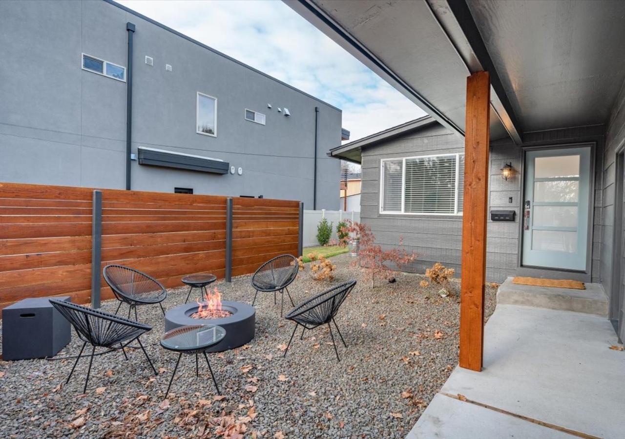 Mid Century Modern Boise-River Bungalow W/ Hot Tub Buitenkant foto