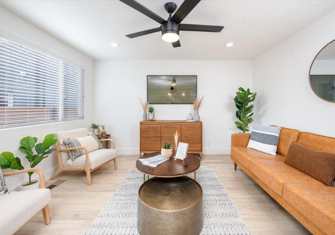 Mid Century Modern Boise-River Bungalow W/ Hot Tub Buitenkant foto