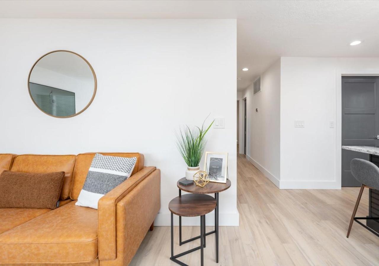 Mid Century Modern Boise-River Bungalow W/ Hot Tub Buitenkant foto